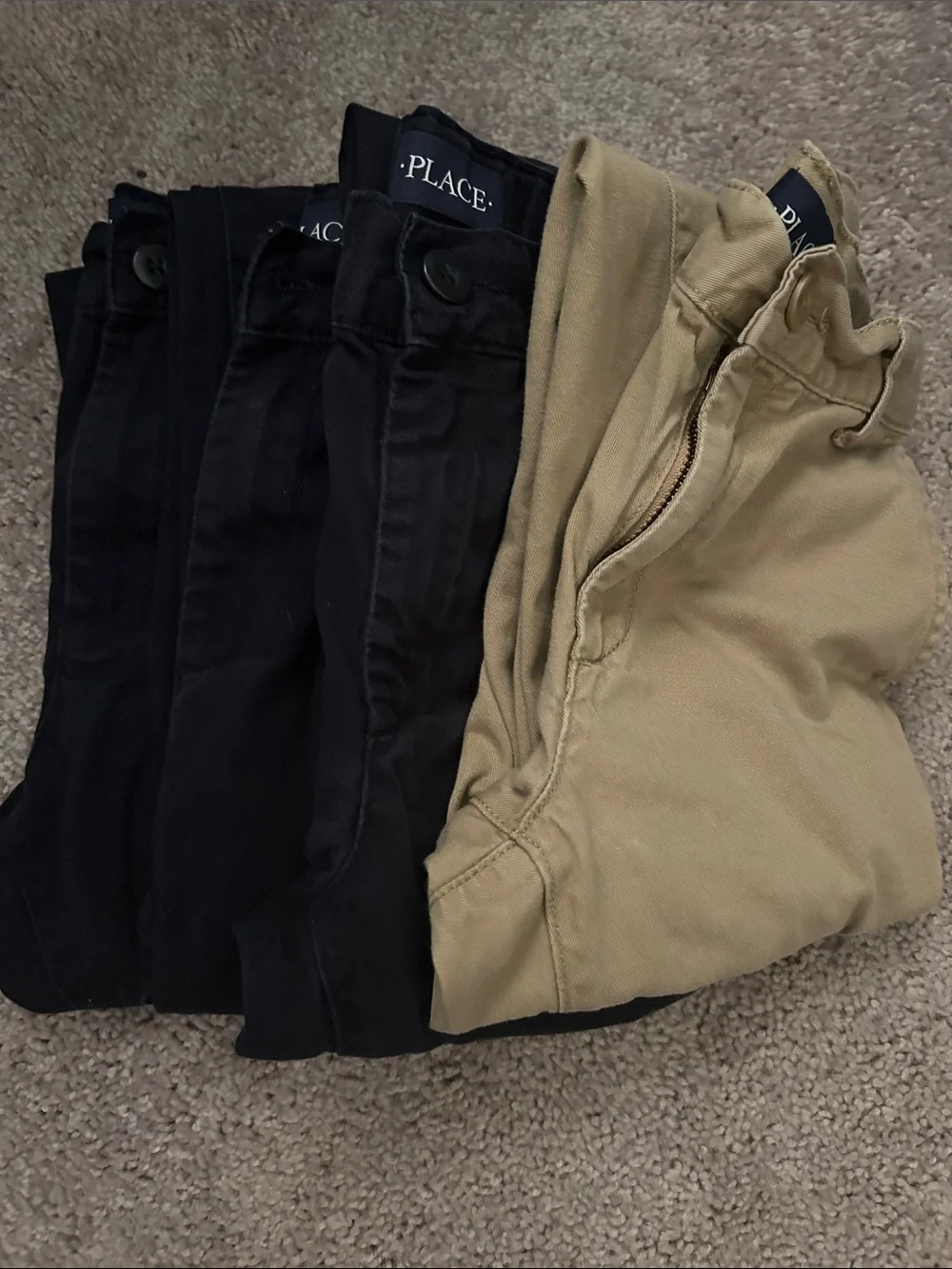 🚌Bundle of 4-The Children's Place navy and khaki pants🚌